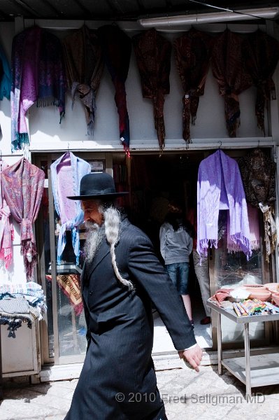 20100408_111115 D3-Edit.jpg - Jewish Man, Old City